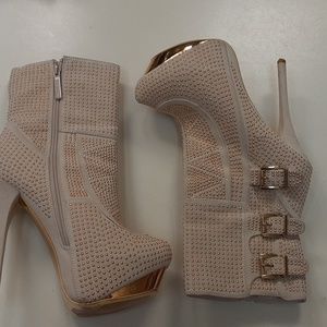 Shiekh platform clubbing boots size 9.5